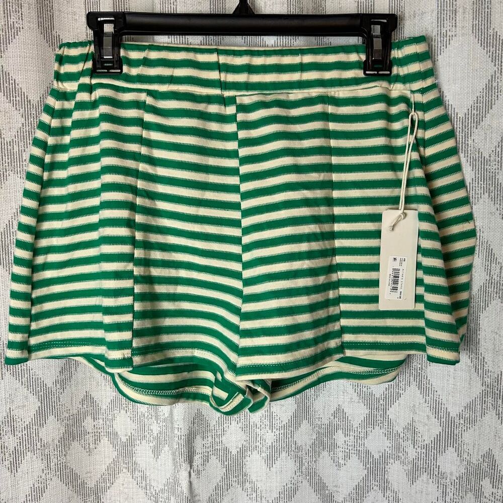 Altar-d-state Women's Green Shorts